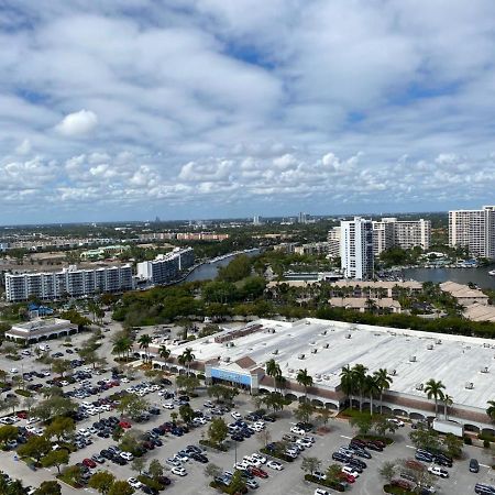 Beachwalk Studio Apmt 2 Beds, Amazing Views 2010B Hallandale Beach Bagian luar foto